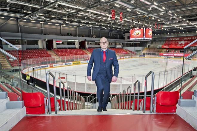 Vaasan Sportin päävalmentaja Risto Dufva oli pohjalaisseurojen valmentajien ansiotulokunkku vuonna 2020. Arkistokuva: Samppa Toivonen