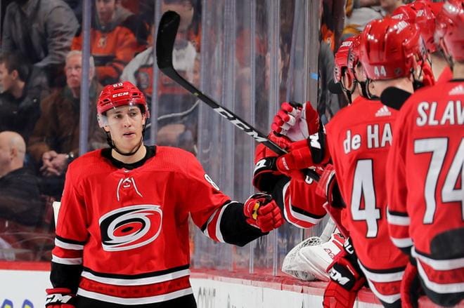 Teuvo Teräväinen teki Minnesotan verkkoon 5-1-osuman, syötti kaksi maalia ja nosti kauden tehonsa 70 pisteeseen. KUVA: Lehtikuva/Elsa