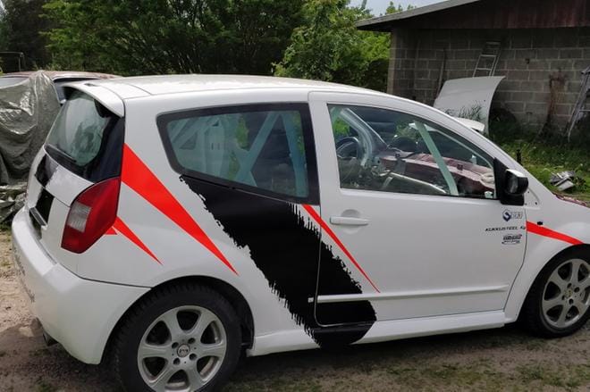 1,6-litrainen Citroën C2 on Atte Karin menopeli junioreiden SM-rallisarjassa. KUVA: PASI KARI
