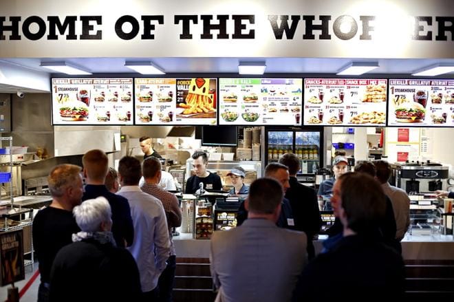 Burger King avasi ravintolan Vaasan Kivihakaan huhtikuussa 2106. ARKISTOKUVA: TOMI KOSONEN