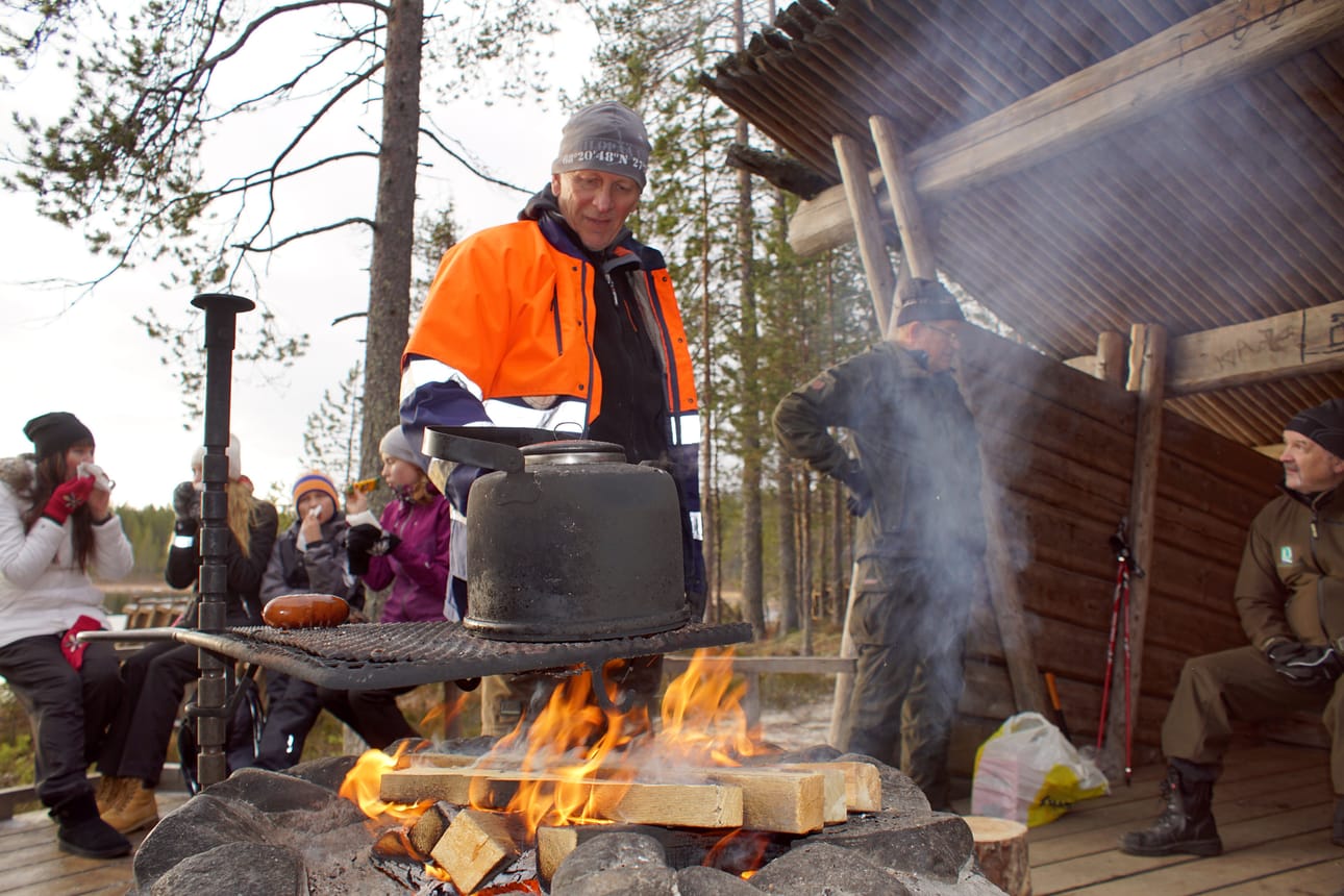 Esteettömyys Kellarilammella on säilynyt vaikka lankkupolku on purettu.