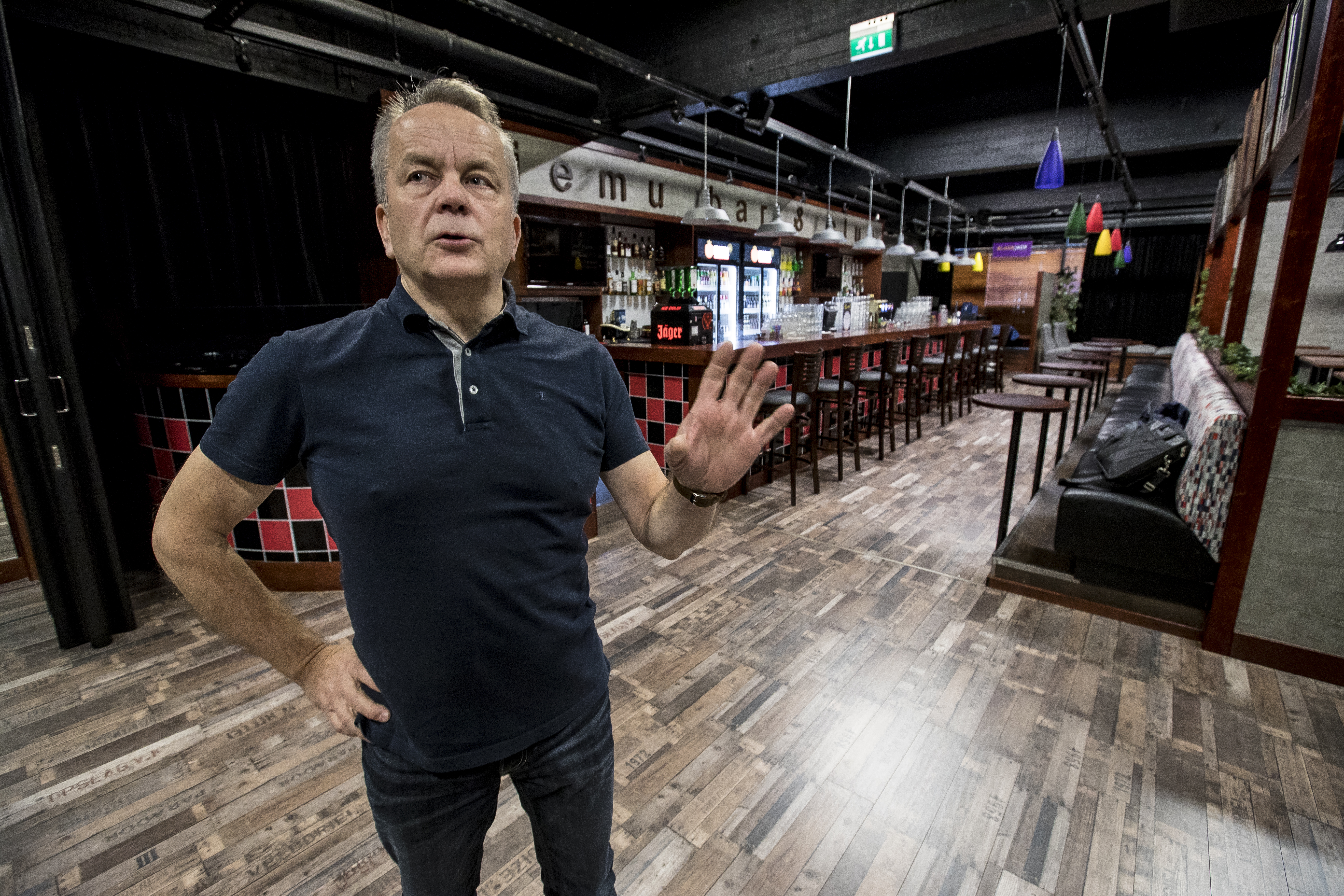Eero Paakki kertoo, että asiakkaat tulevat ravintolaan edelleen todella myöhään.