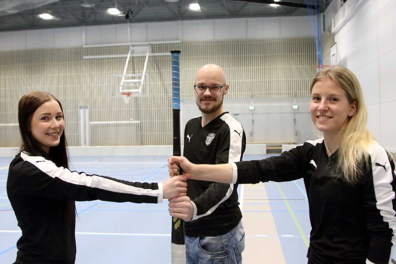 Raahelaislähtöiset Henna Tähtilä, Sami Lassila ja Iiris Puskala ovat isossa roolissa, kun Kempeleen Kiri taistelee paikasta naisten superpesisfinaaleihin.