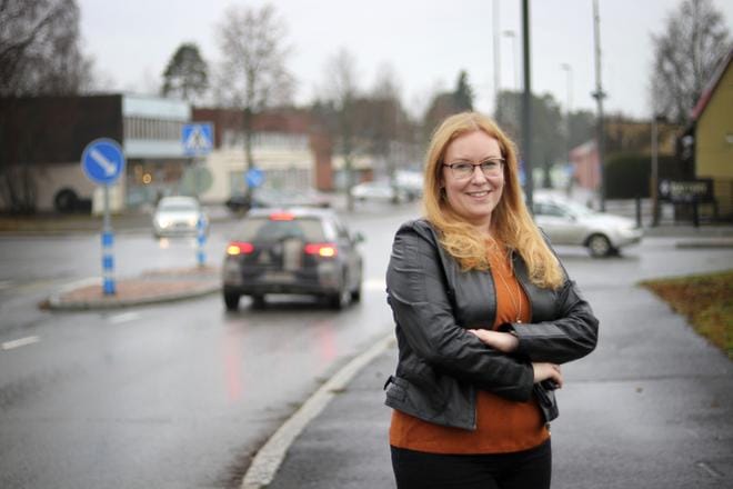 Sanna Joensuu-Salo painottaa, kuinka tärkeää yrittäjyys yhteiskunnalisesti on. Yrityksen perustamiseen tarvitaan aina ihminen, joka laittaa omat rahansa likoon ja tuottaa palvelua muille.