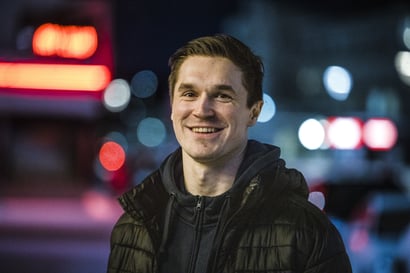 Sodankyläläinen Jarkko Harjula totesi lapsena saunassa, että haluaa jääkiekkoilijaksi – lappilaisuus on RoKi-pelaajalle suuri ylpeyden aihe