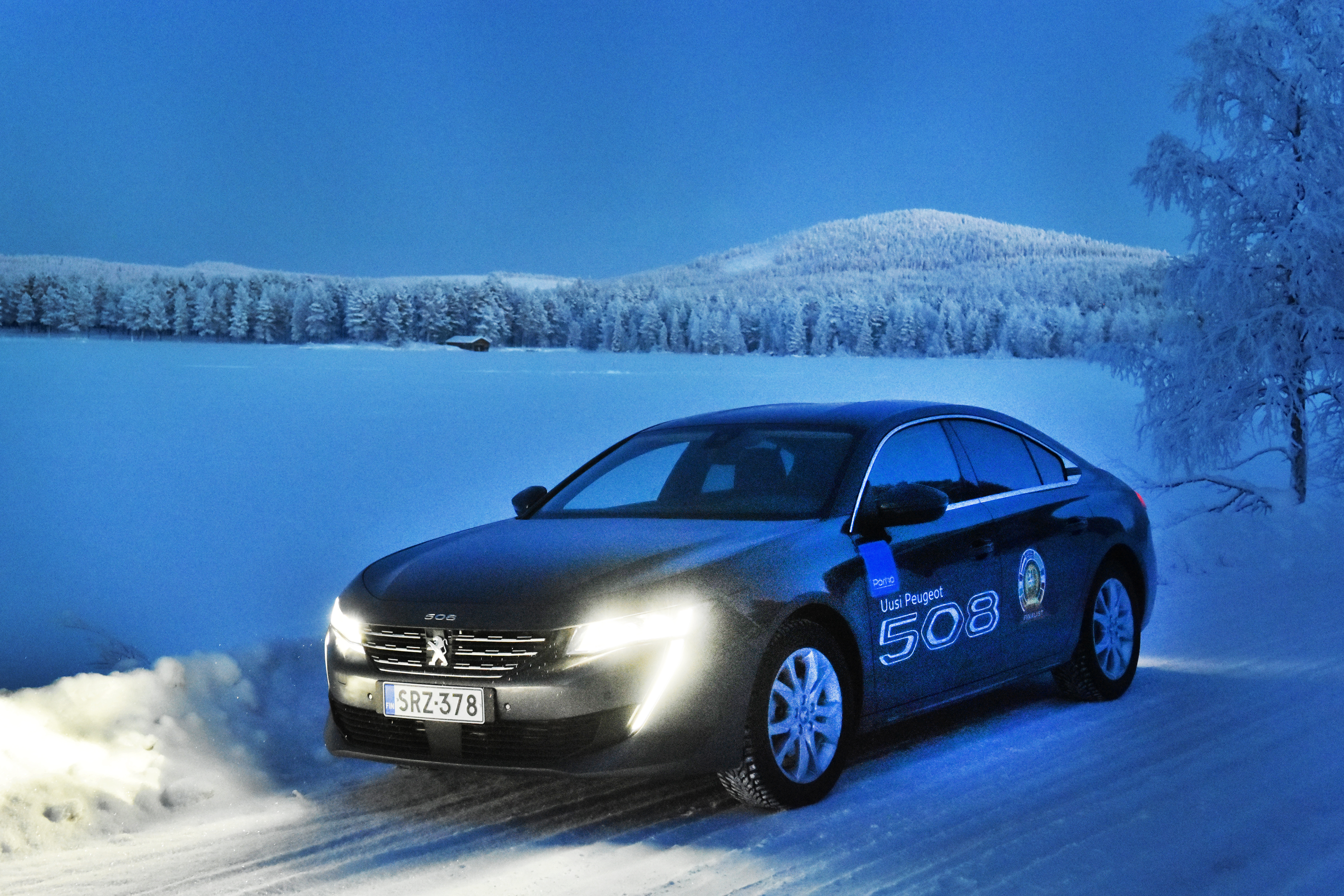 Peugeot 508 on linjakas keskiluokan perhesedan, joss aon myös isomman auton ominaisuuksia.