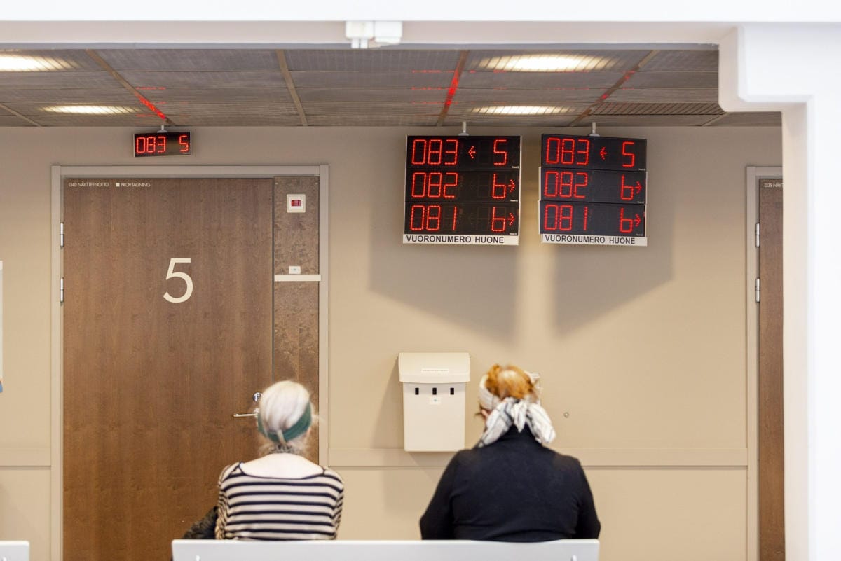 Odotustila Tapiolan terveysasemalla Espoossa 3. helmikuuta 2020. LEHTIKUVA / HANNA MATIKAINEN
