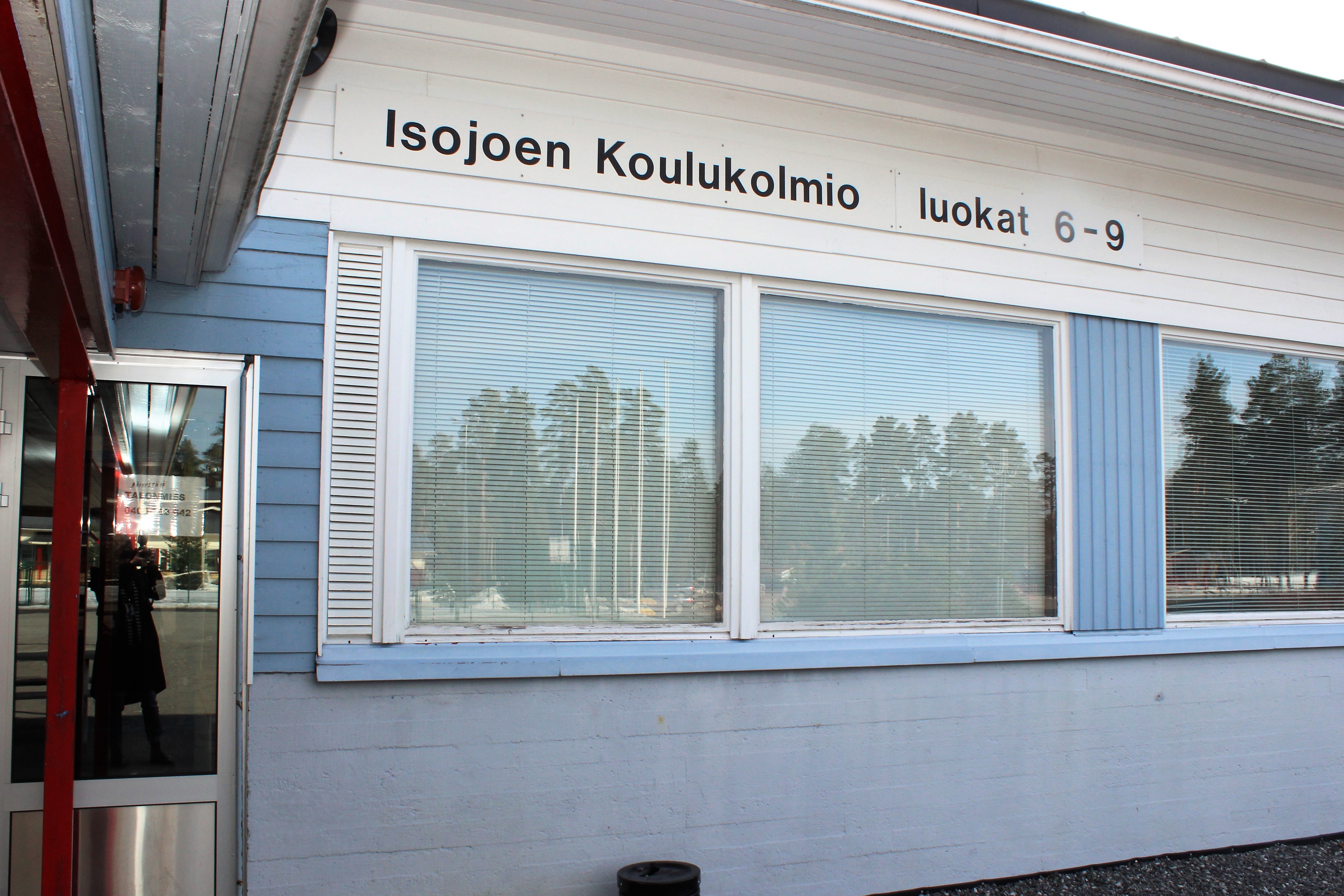 Isojoella jaetaan lämmin ruoka koululaisille lakkotiistaina