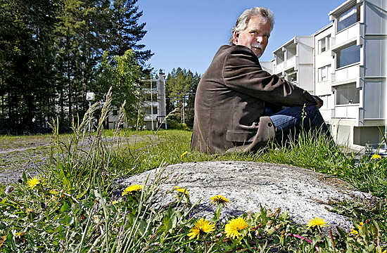 Rökäletappio ajoi Korhosen ahtaalle