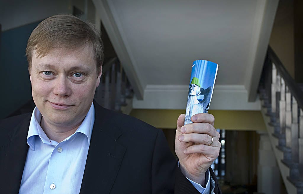 VR-konsernin toimitusjohtaja Mikael Aron mukaan VR:llä ei ollut muita vaihtoehtoja kuin rahoittaa itse Oulun ja Seinäjoen välisen rautatieosuuden peruskorjaus.