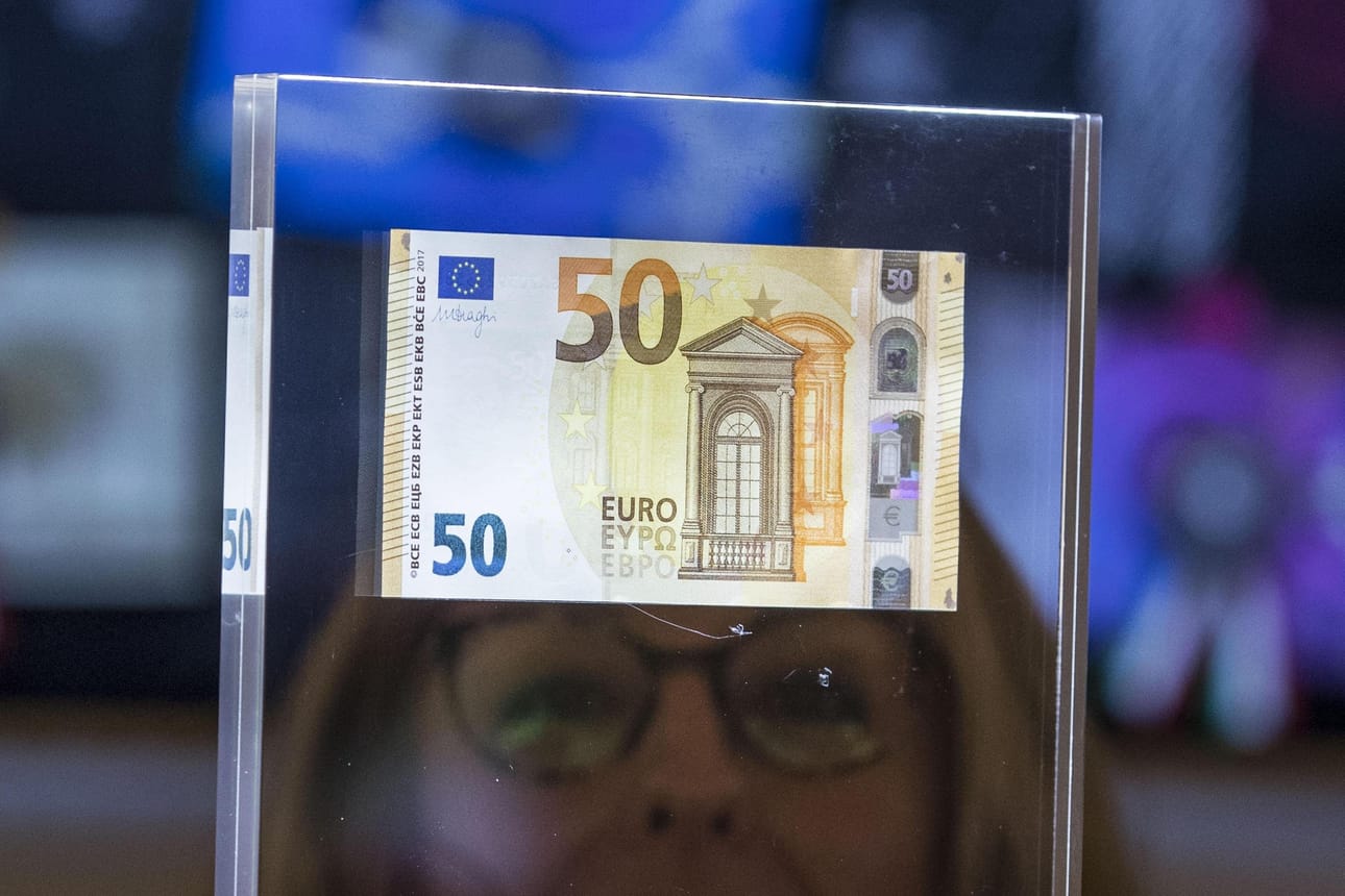 50 euron seteli on osa uutta setelisarjaa.