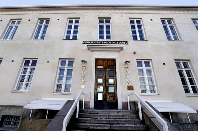 Kaupunginteatterin remontin takia osa esityksistä nähdään Nuorisokeskuksessa. Kuva: Jouko Hänninen