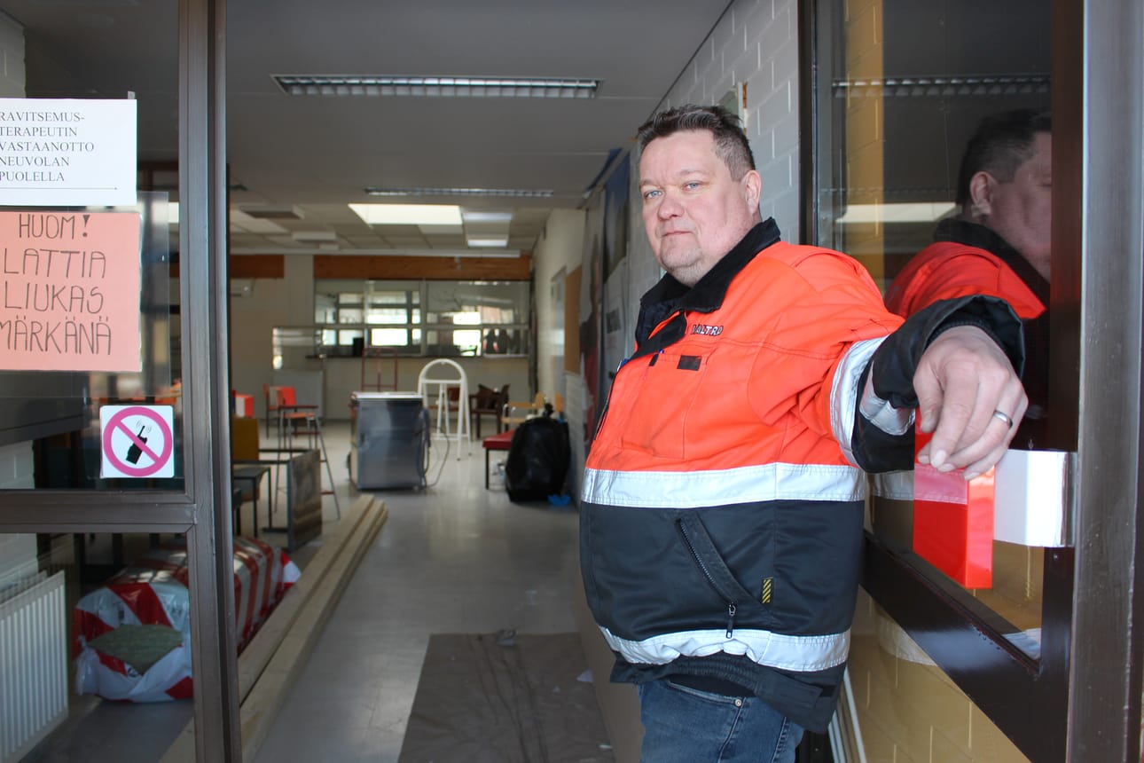 Juha Korkala remontoi Ruukin vanhaa terveyskeskusta.