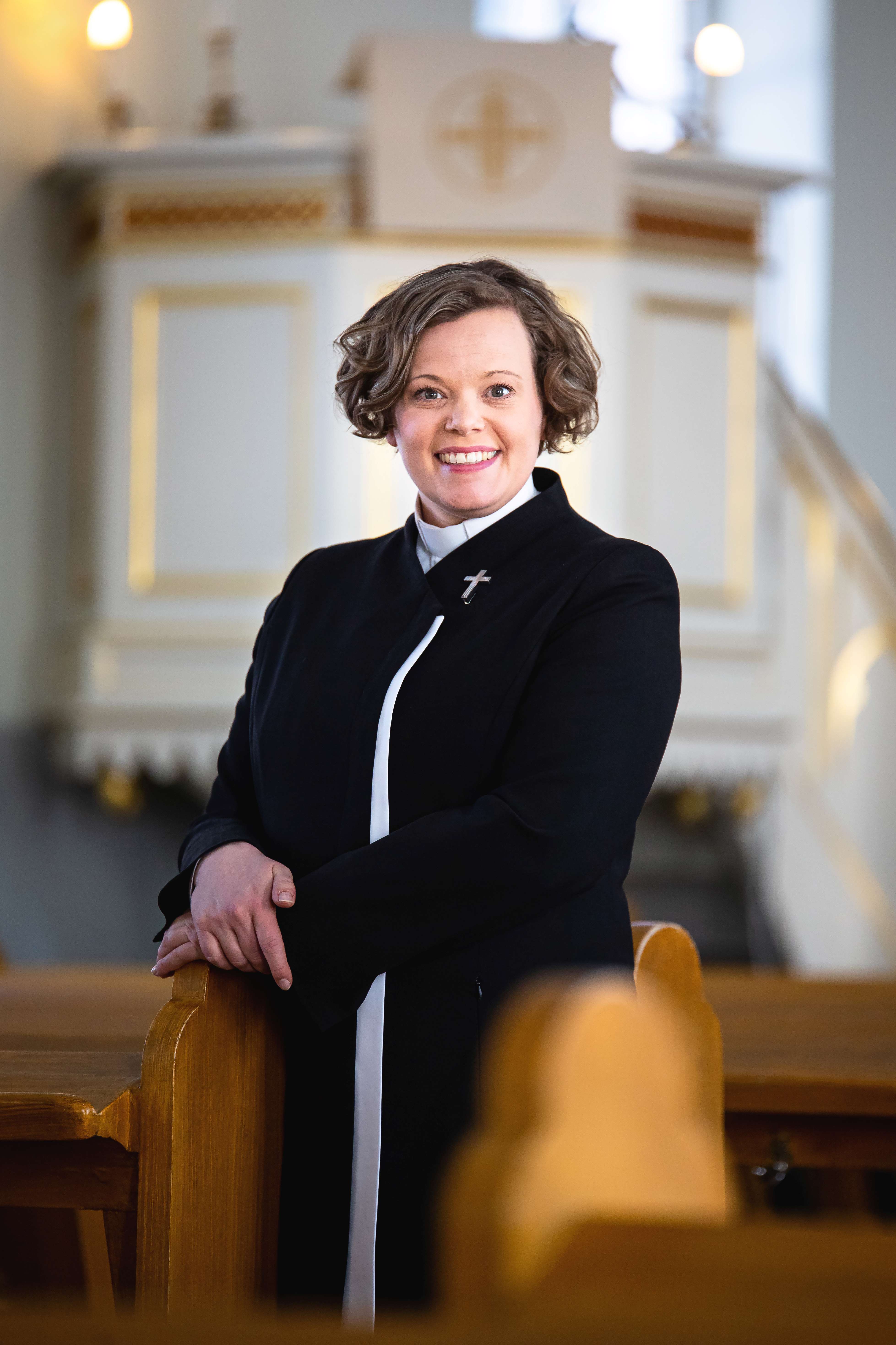 Lai­hia­lais­läh­töi­nen Minna Lainimo valittaa Limingan kappalaisen valinnasta – Vetoaa perustuslakiin