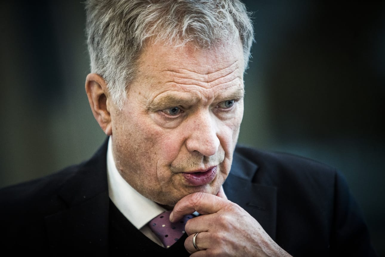 Sauli Niinistö toimi presidenttinä vuosina 2012–2024. Tuoreessa kirjassaan hän käy läpi Suomen ulko- ja turvallisuuspolitiikkaa virkakausiensa aikana.