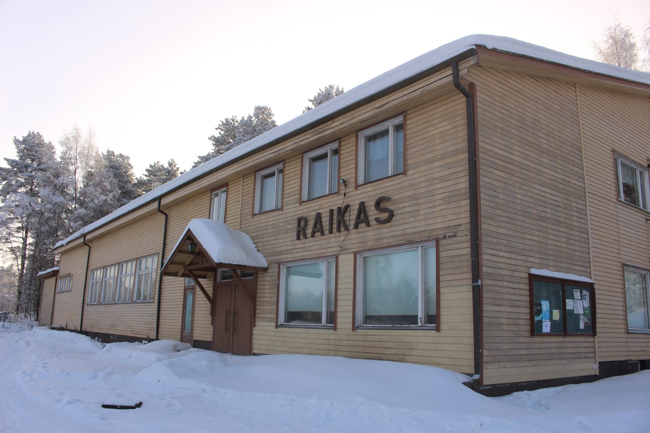 Rantsilan Raikkaan talon omistus pysyy seurapohjalla, kun Raikkaan yleinen kokous päätti myydä talon ostotarjouksen tehneelle Rantsilan Tapahtumat ry:lle.