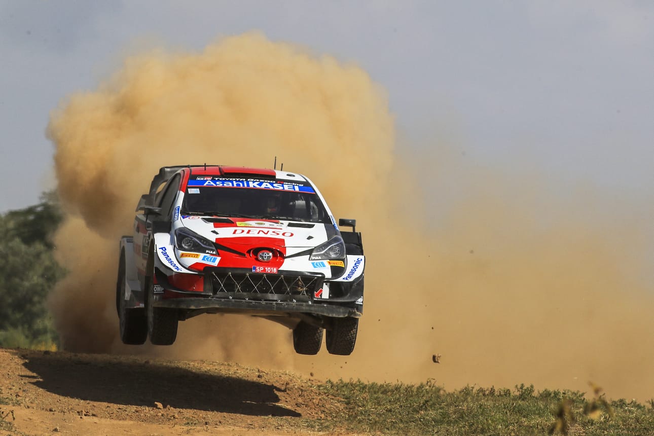 Toyotan Sebastien Ogier tekee vakuuttavaa jälkeä rallista toiseen. Hän johtaa MM-sarjaa yli 30 pisteen erolla.