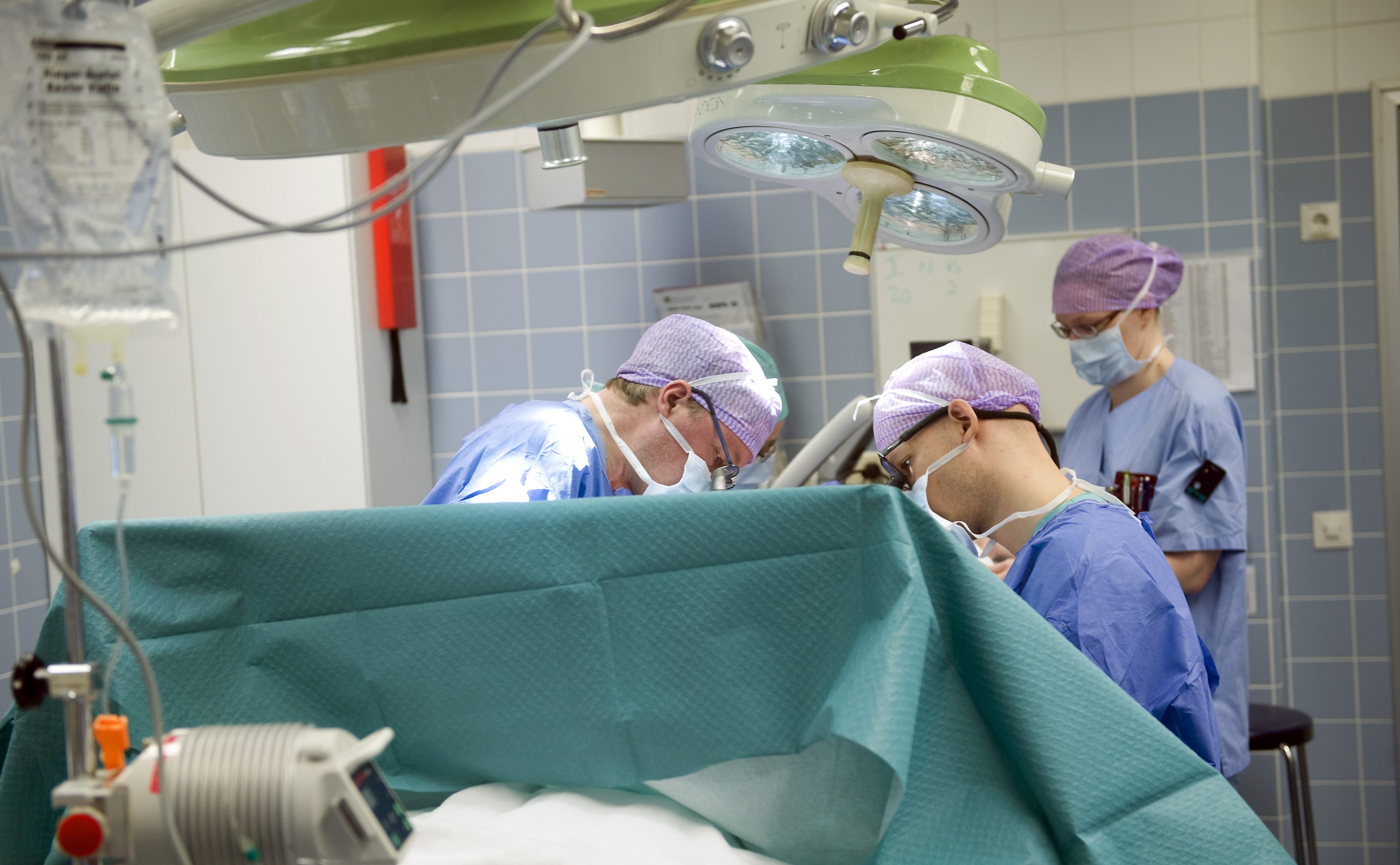 Munuaisen tarvitsijoita on enemmän, mitä siirtoja nykyisin pystytään tekemään.