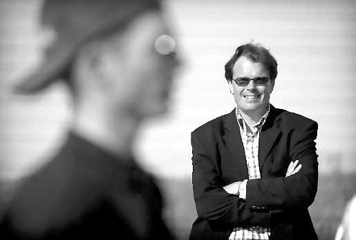 Myötätuulessa. Tennisliiton toimitusjohtaja Mika Bono odottaa tenniksen nousevan yhä enemmän.