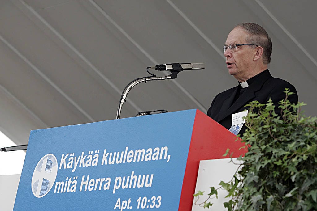 Olavi Voittosen mukaan pedofilian ennaltaehkäisyä tapahtuu laajasti liikkeen kaikessa toiminnassa esimerkiksi saarnoissa ja muussa opetuksessa.