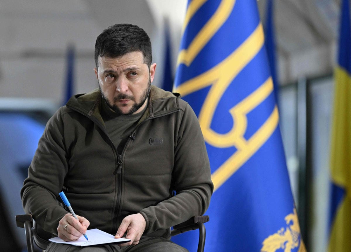 Zelenskyin mukaan tilanne Donbassin alueella on kammottava. Lehtikuva/AFP