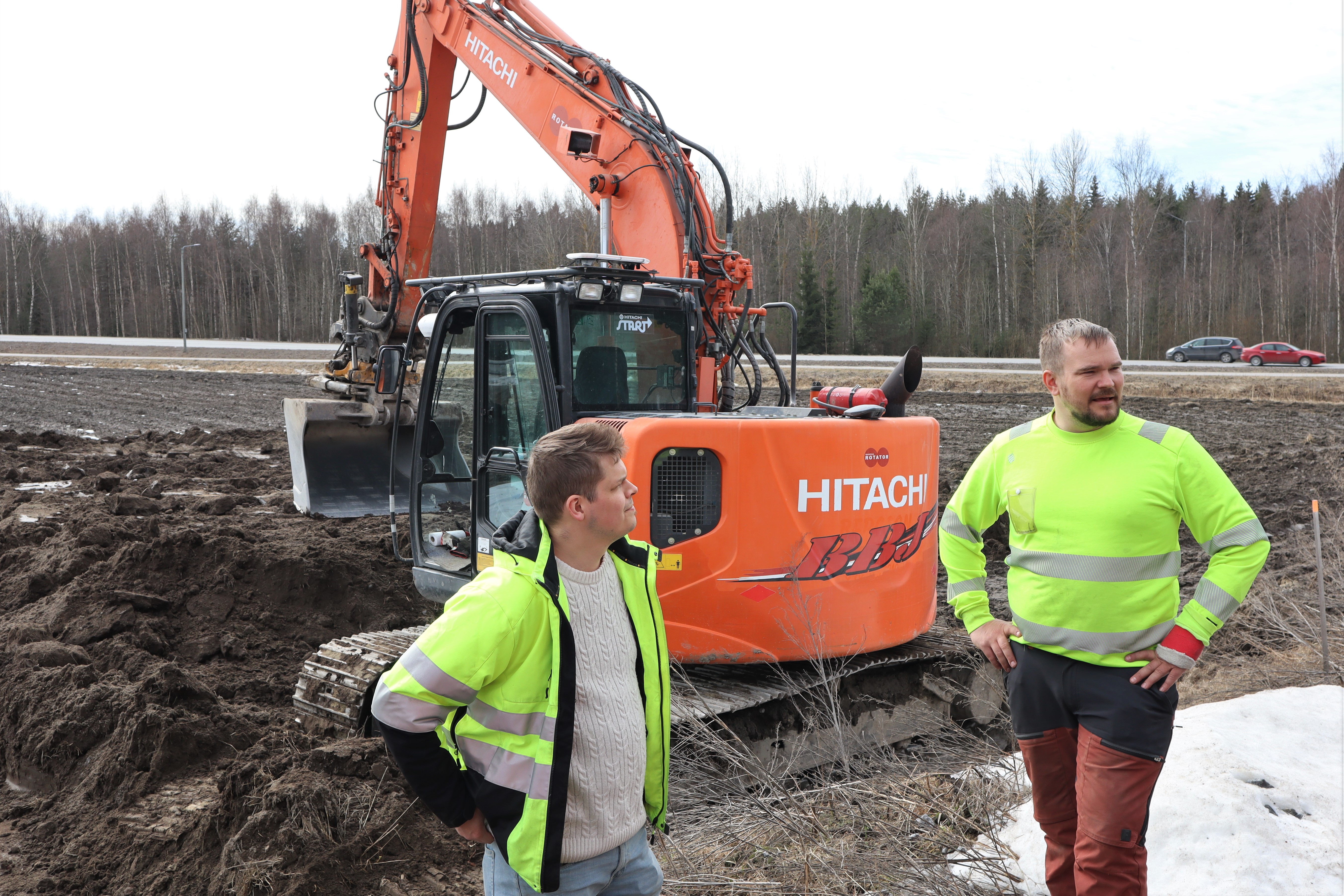 ”Nyt ihmiset haluavat viljellä ruokaa itse” – Soraterminaali avasi myymälän Kukkatorin viereen, toinen myymälä sijaitsee Stormossenin vieressä Mustasaaressa
