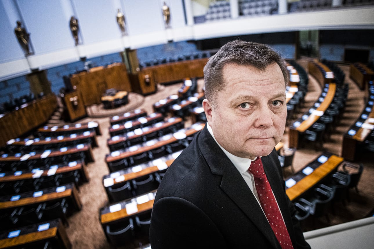 Lapin kansanedustajat kirjoittavat Eduskunnasta-kolumneja vuoroviikoin Uusi Rovaniemi -lehteen. Tällä viikolla vuorossa on vasemmistoliiton Markus Mustajärvi.