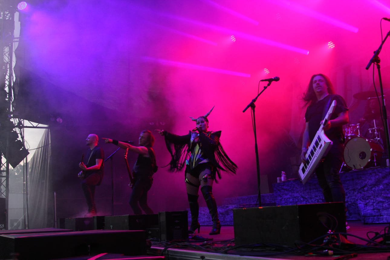 Suomalainen Battle Beast päätti komeasti Lisää löylyä -festivaalin.