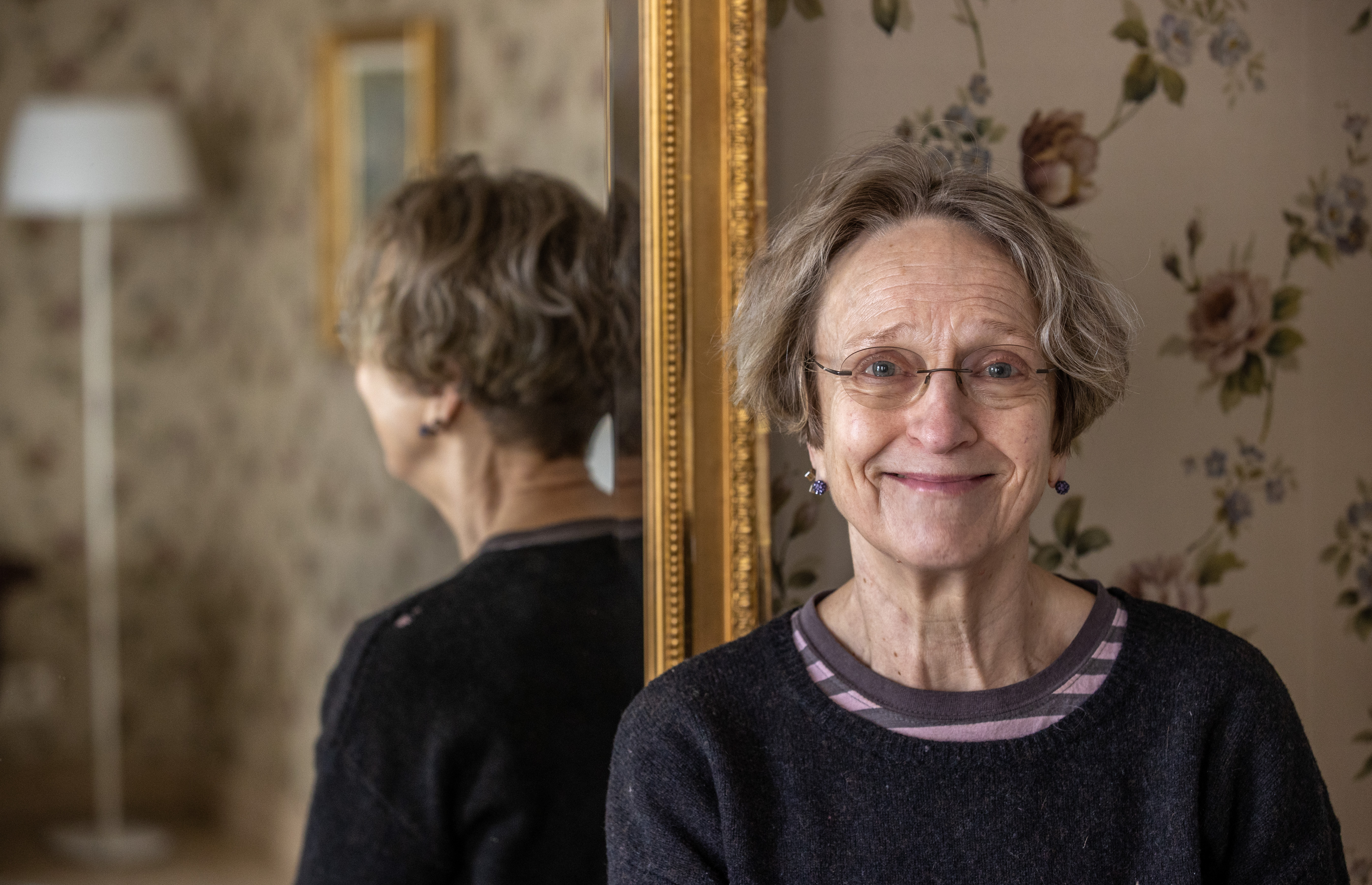 ”Me tanssimme yhdessä tätä elämän tanssia” – Tuula Väänänen Oulusta sai vuoden teatterinäyttelijän palkinnon