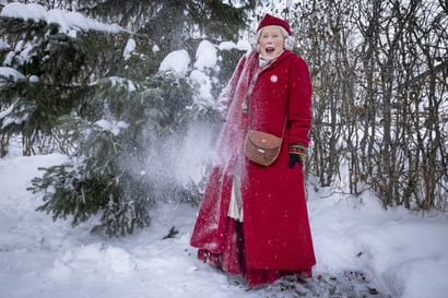 Kempeleläinen Ritva Rundgren, 73, on tiktokkaava joulumuori – ”Olen kertonut satuja koko työurani ajan”