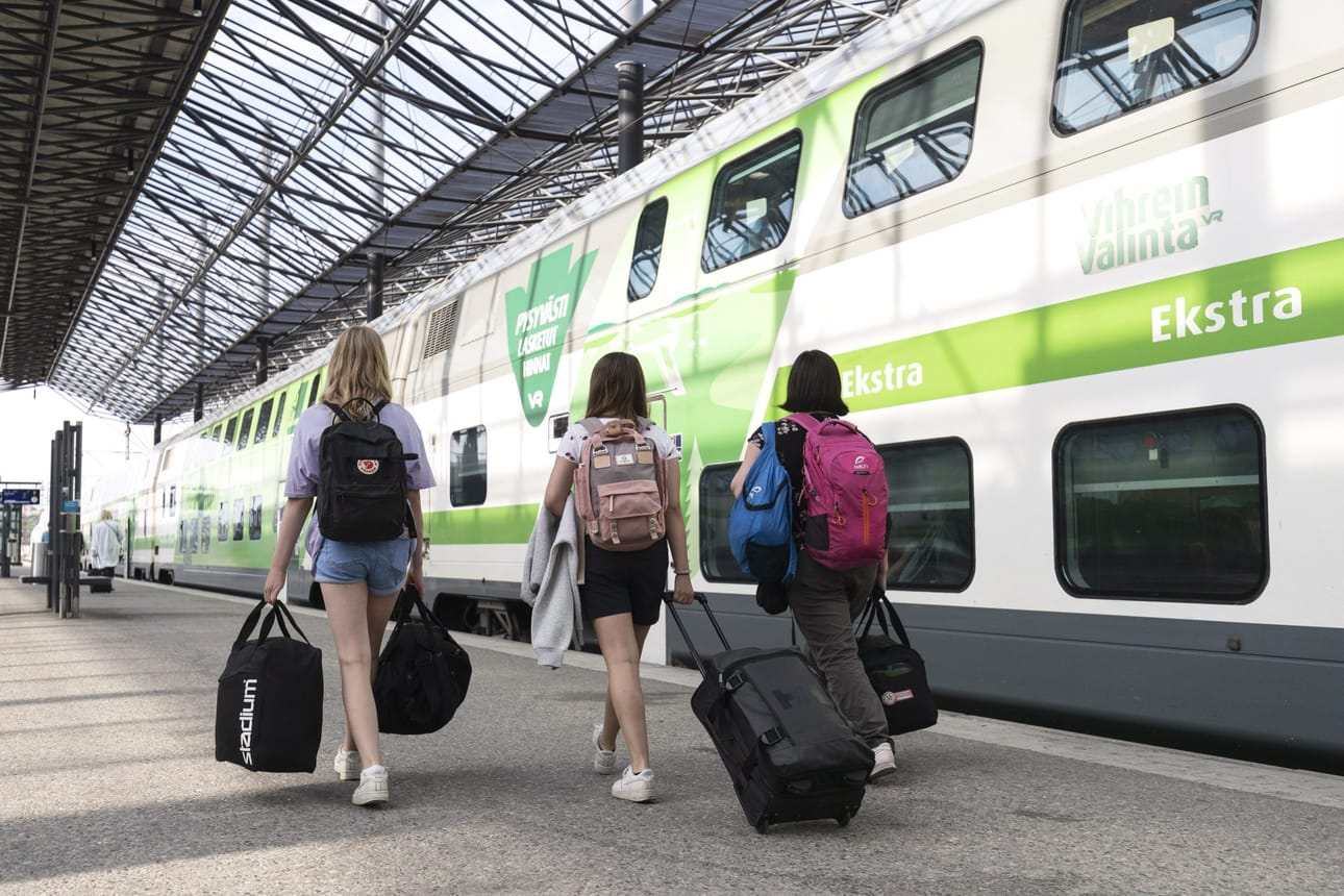Suomi-radan selvityksen mukaan suurnopeusrata Helsingistä lentokentän kautta Tampereelle olisi yhteiskunnallisilta ja taloudellisilta vaikutuksiltaan paras. LEHTIKUVA / RONI REKOMAA