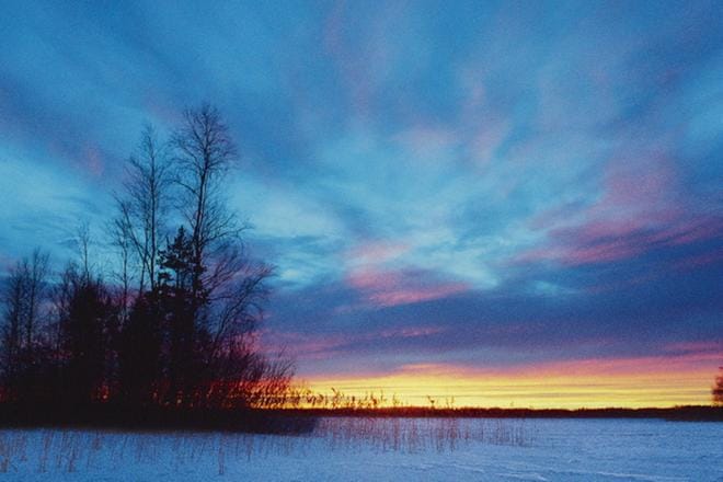 Meteorologi Eveliina Tuovisen mukaan ensi viikosta on tulossa vaihteleva. Välillä käydään plussan puolella ja välillä taas miinuksen. ARKISTOKUVA: PEKKA RAJALA