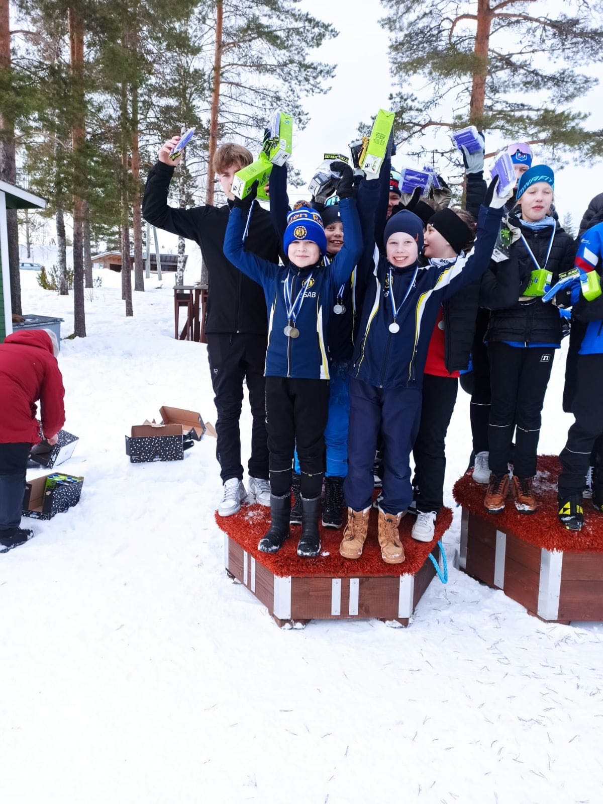 Raahen joukkue voitti historiallisesti hopeaa koululaisten maakuntaviestissä