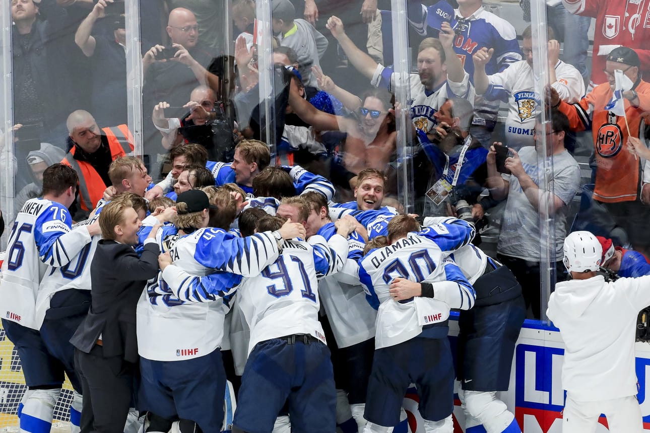 Tänä keväänä MM-kisat päättyivät Suomen juhliin, kun Leijonat kaatoi Kanadan finaalissa 3-1.