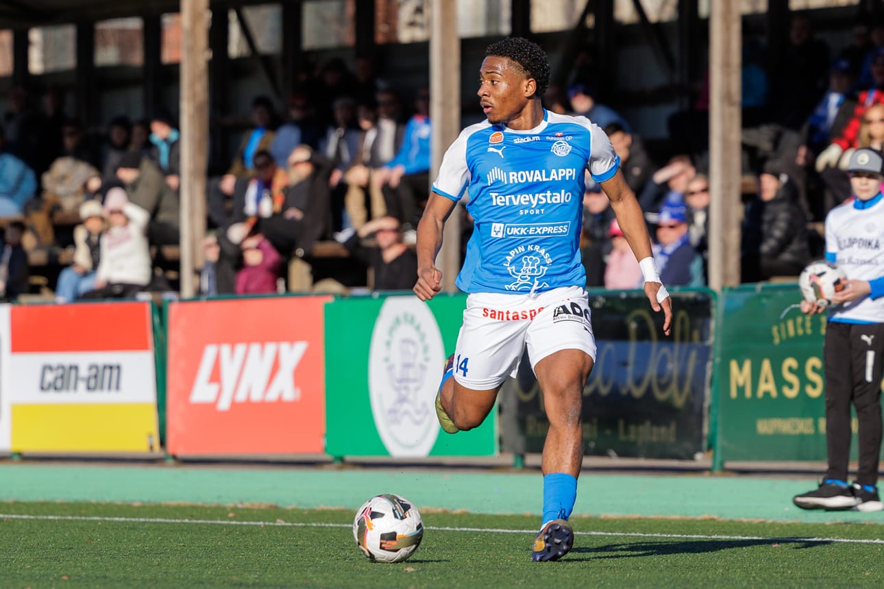 RoPSin kanadalainen keskikenttäpelaaja Rodane Cato avasi maalitilinsä voitokkaassa vierasottelussa PKKU:ta vastaan. Miten käy lauantaina keskuskentällä?