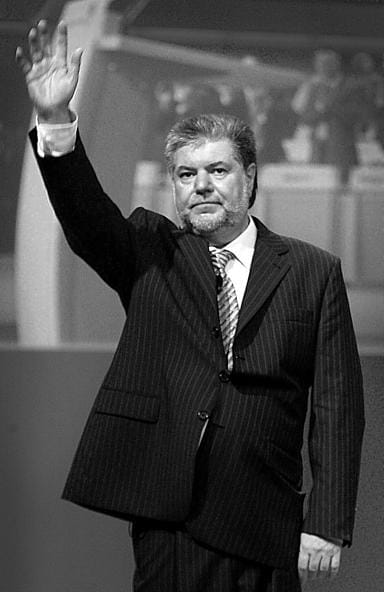 Kurt Beck valittiin SPD:n johtoon sunnuntaina Berliinissä.