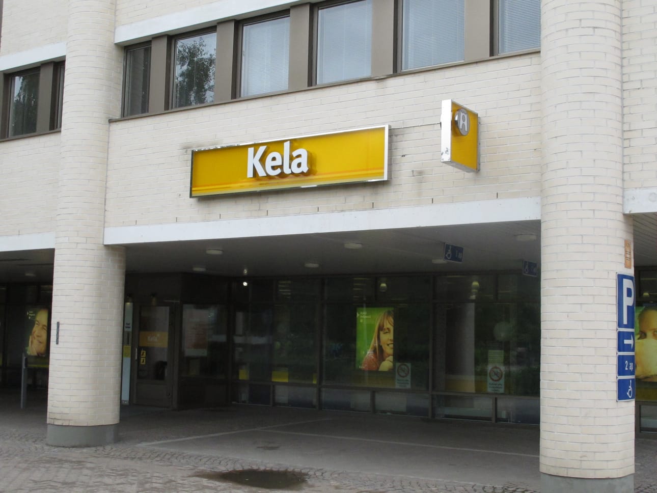 Haukipudasta lähin Kelan palvelupiste sijaitsee Oulussa Sepänkadulla.