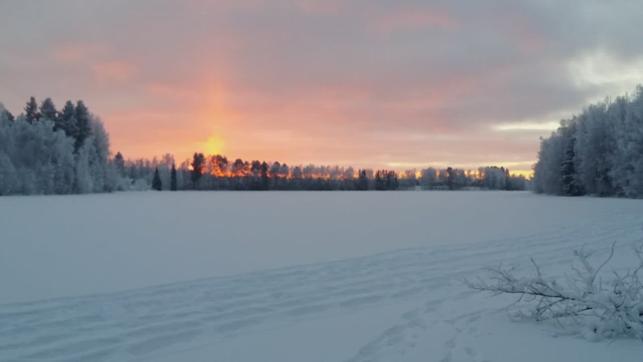 Aurinko laskee