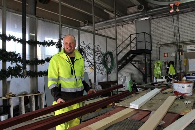 Joachim Granlundin ja hänen työntekijöidensä työpiste sijaitsee Korkeaharjulla. Verstaan lisäksi täällä on myös henkilöstön kahvitilat. KUVA: LOTTA KALLIO