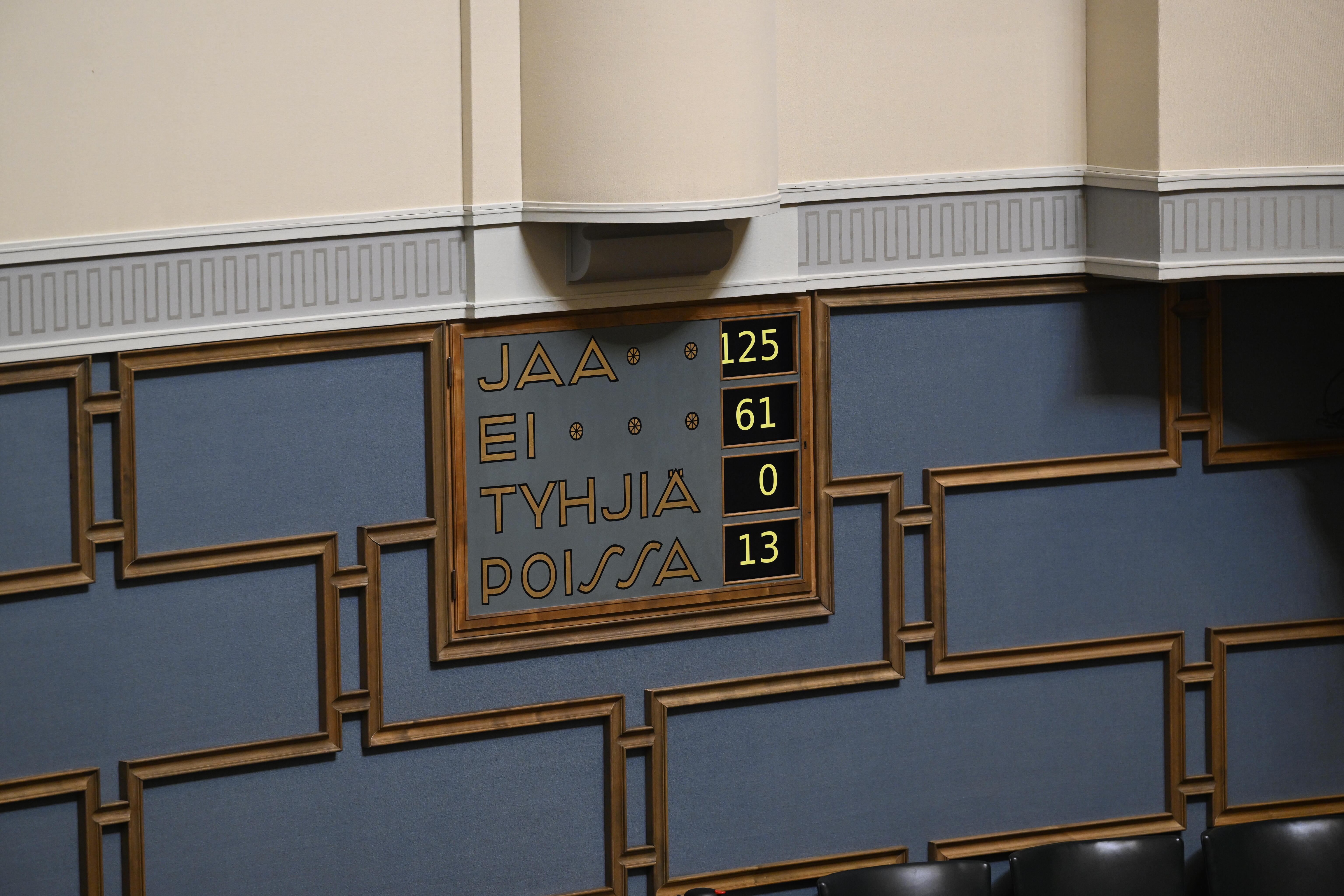 Ydinaseille mahdollistui pääsy Suomeen, eduskunta hyväksyi lain