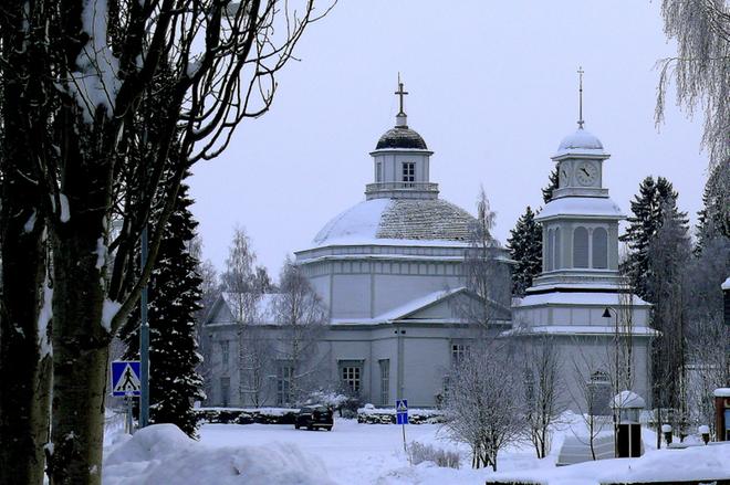 Alajärven kirkko ja tapuli maalataan: ulkomaalauksen hintalapuksi ...