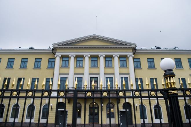 Kenestä tulee Presidentinlinnan seuraava isäntä tai emäntä? Vaalin ensimmäisen kierroksen vaalipäivä on sunnuntai 28.1.2018. KUVA: Joel Maisalmi
