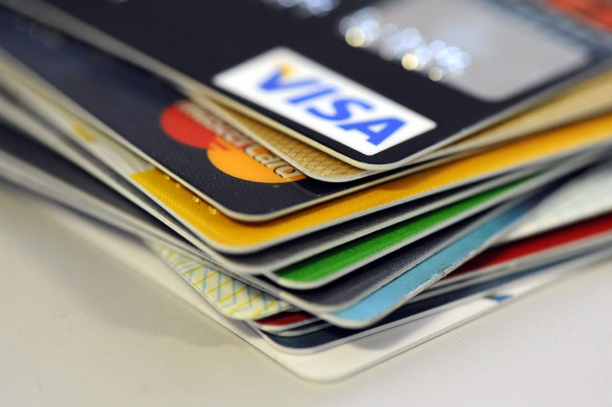Visa kertoo, että se aikoo jäädyttää rahansiirrot Venäjällä lähipäivien aikana. Arkistokuva. LEHTIKUVA / Sari Gustafsson