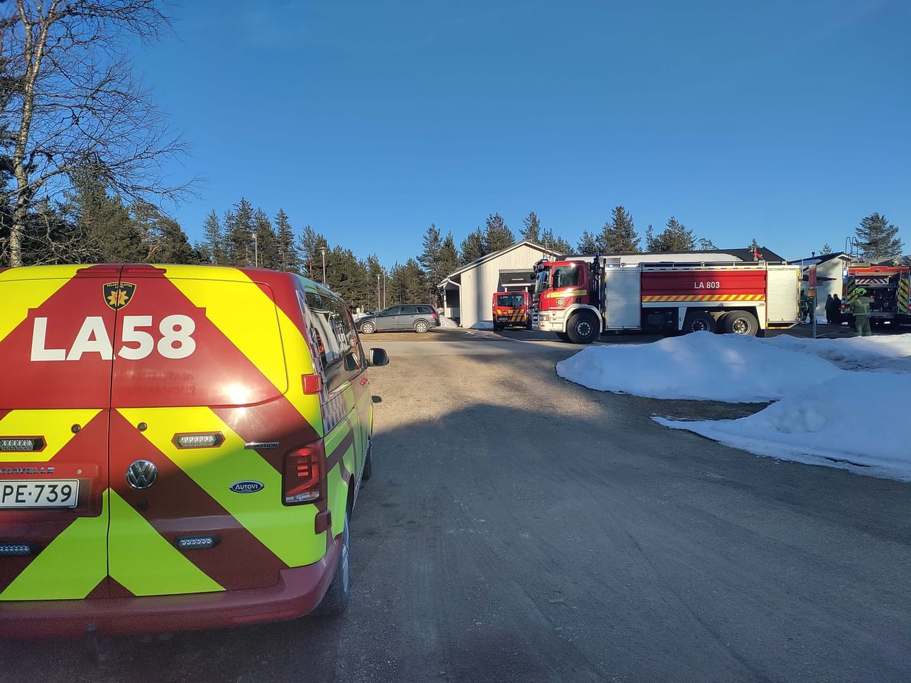 Vahtamantie 2:n rivitaloasunnot ovat kunnan omistaman vuokrataloyhtiön asuntoja.