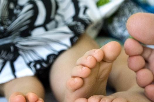 Suomalaisvanhemmat ovat uupuneempia kuin useimpien muiden maiden vanhemmat, mikä yllätti tutkijat. ARKISTOKUVA: MINNA ANTILA