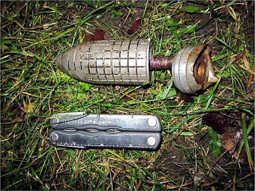 Päijät-Hämeen poliisilaitoksen välittämä kuva sotilasräjähteestä.