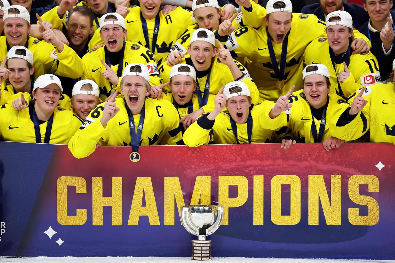 Ruotsi pääsi tuulettamaan maailmanmestaruutta.