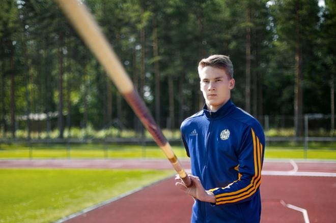 Mikko Paavola osallistuu Suomi-Ruotsi-otteluun yhtenä kolmesta Alajärven Ankkurien edustajasta. Arkistokuva: Matti Hautalahti