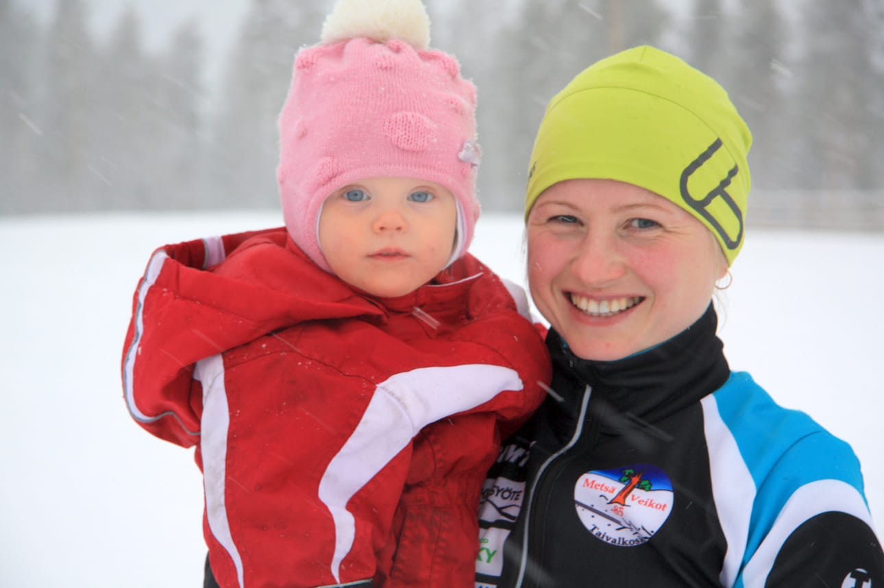 Julia Nifakina on 1,5-vuotiaan Katja-tytön äiti.