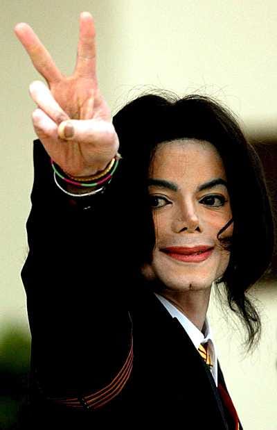 Michael Jackson joutuu taas oikeuteen.